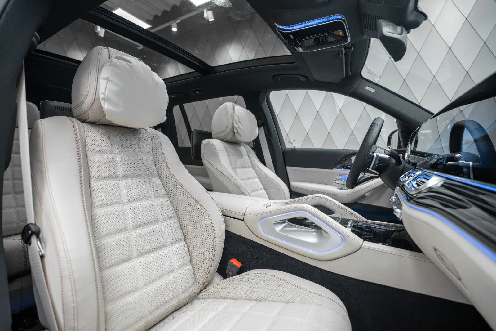 2026 Mercedes-Benz GLS 450 d, 17/30