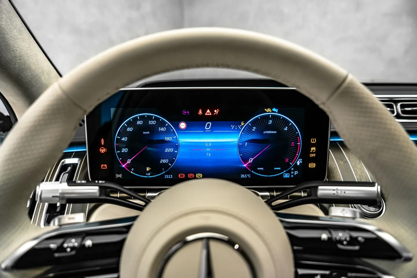 2026 Mercedes-Benz S 450 d 4MATIC, AMG Line, MANUFAKTUR offered by a specialist dealer in Ostrava, Czechia, photo 25 of 25