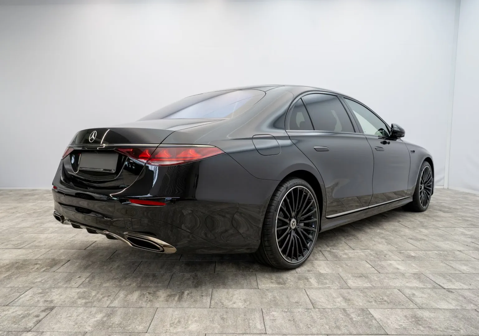 2026 Mercedes-Benz S 450 d 4MATIC Long, AMG Line Plus, 4/30