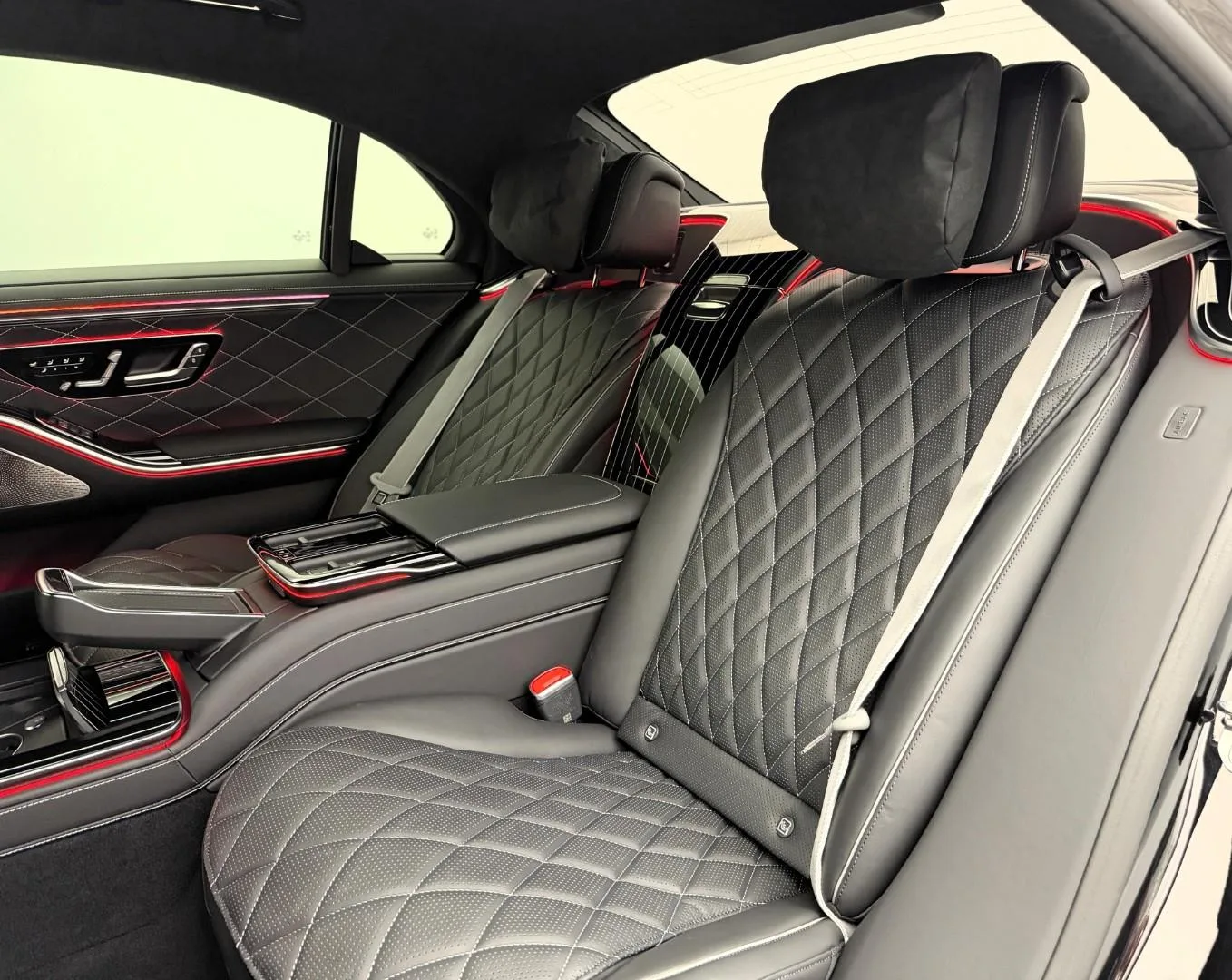 2026 Mercedes-Benz S 450 d 4MATIC Long, AMG Line Plus, 22/30