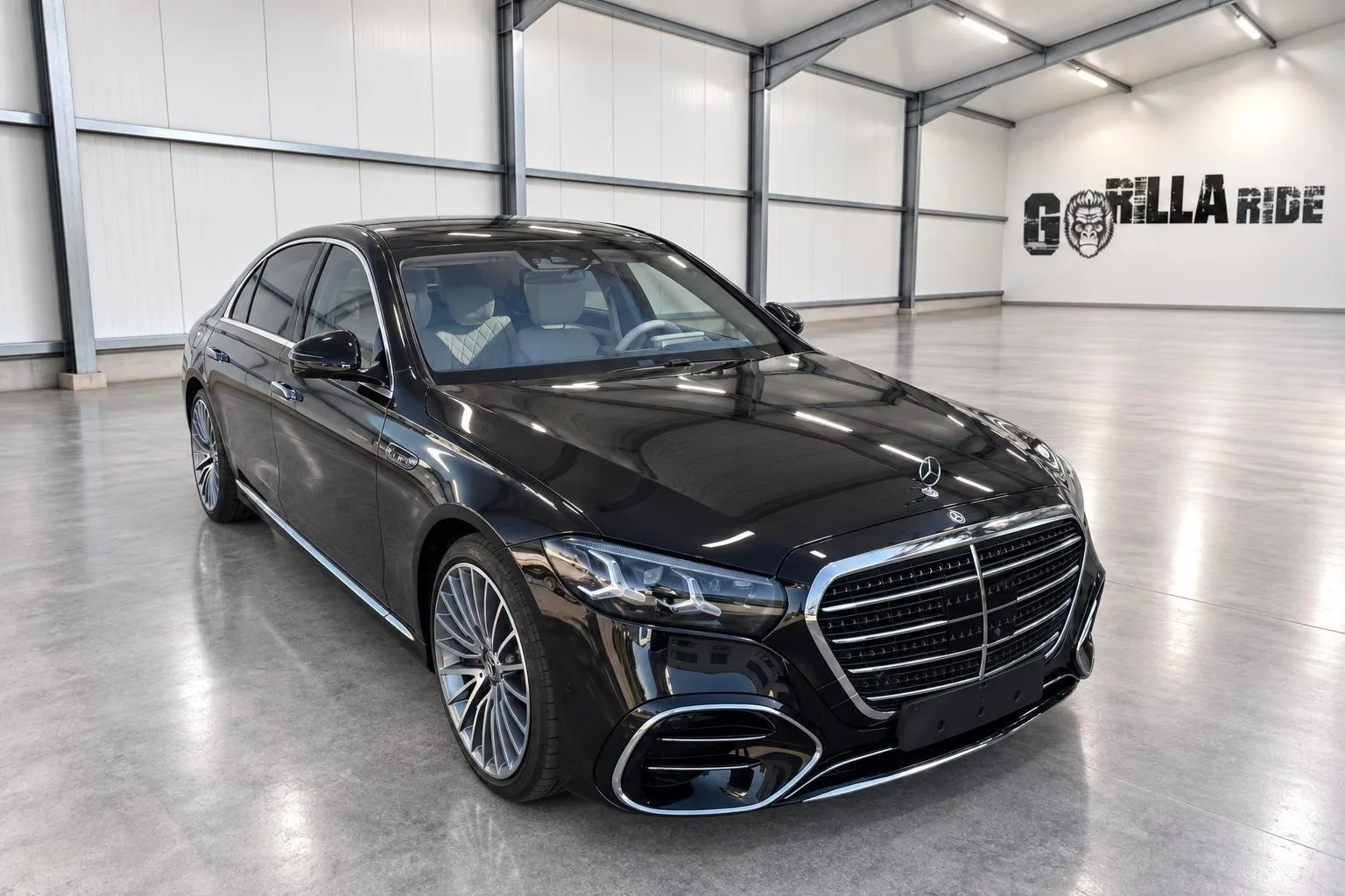 2026 Mercedes-Benz S 450 d 4MATIC Long, AMG Line, 3/8