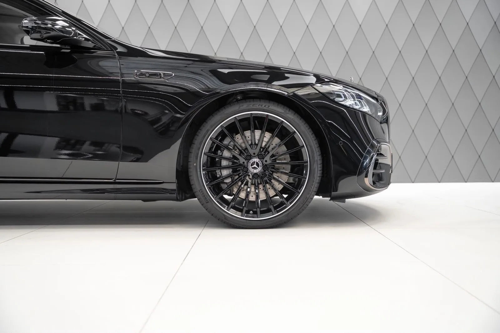 2026 Mercedes-Benz S 450 d, 7/16