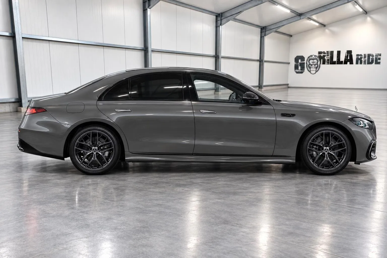 2026 Mercedes-Benz S 500 4MATIC Long, AMG Line, 2/6