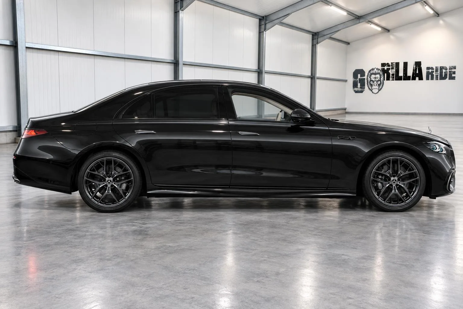 2026 Mercedes-Benz S 500 4MATIC Long, AMG Line, 2/6