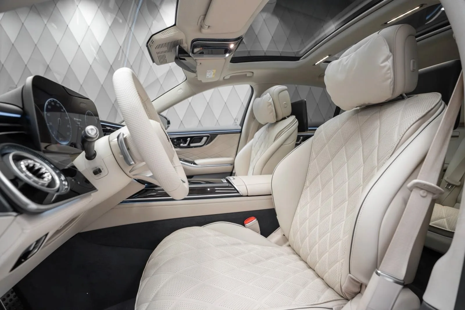 2026 Mercedes-Benz S 580, 8/22
