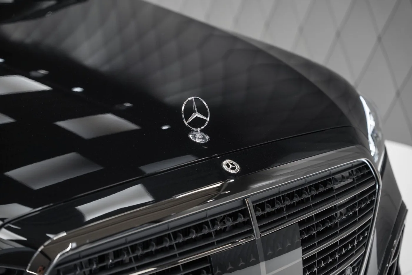 2026 Mercedes-Benz S 580 4MATIC, long proposée par un spécialiste de la supercar à Schenefeld, Allemagne, photo 8 sur 9