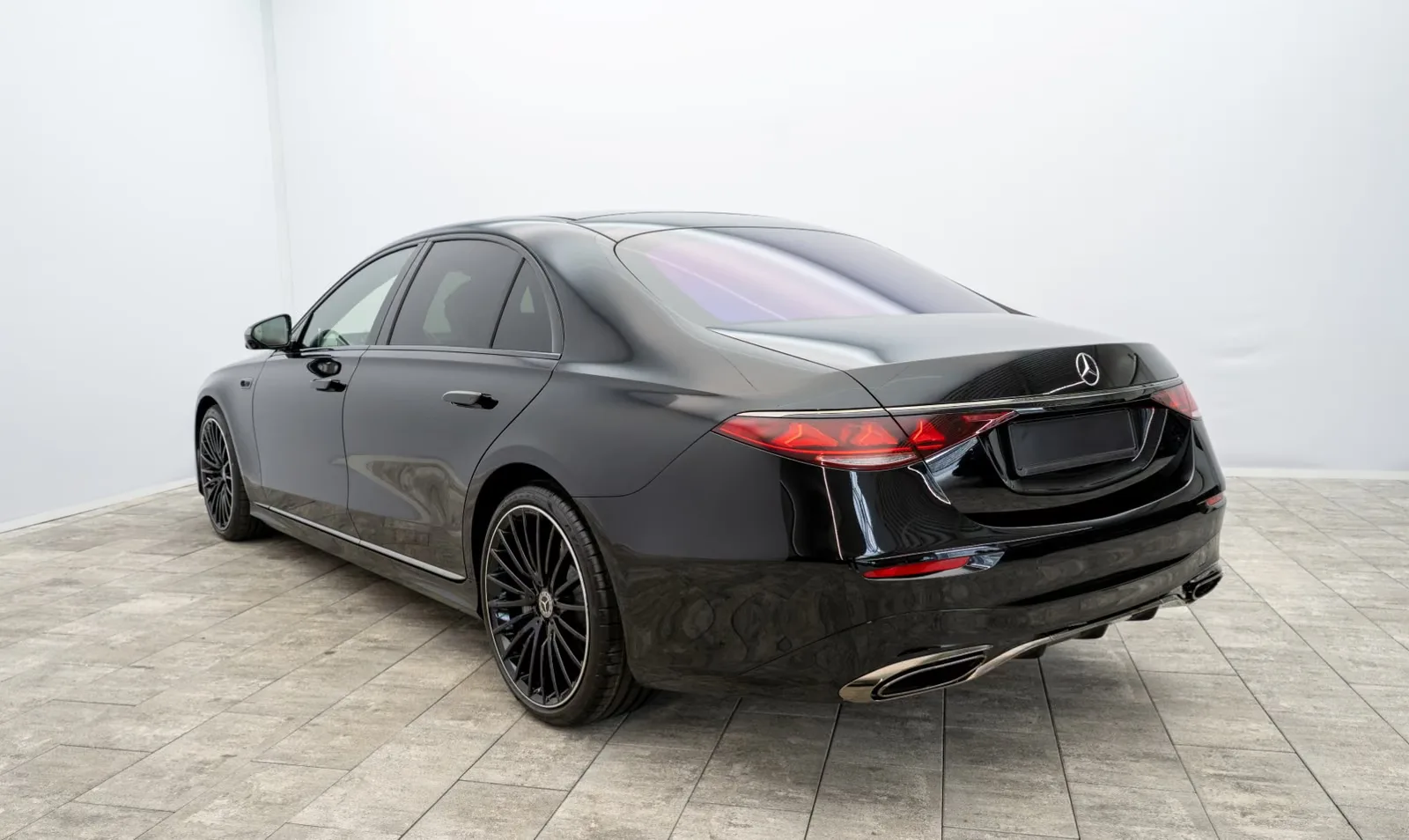 2026 Mercedes-Benz S 580 4MATIC Long, AMG Line, 4/30