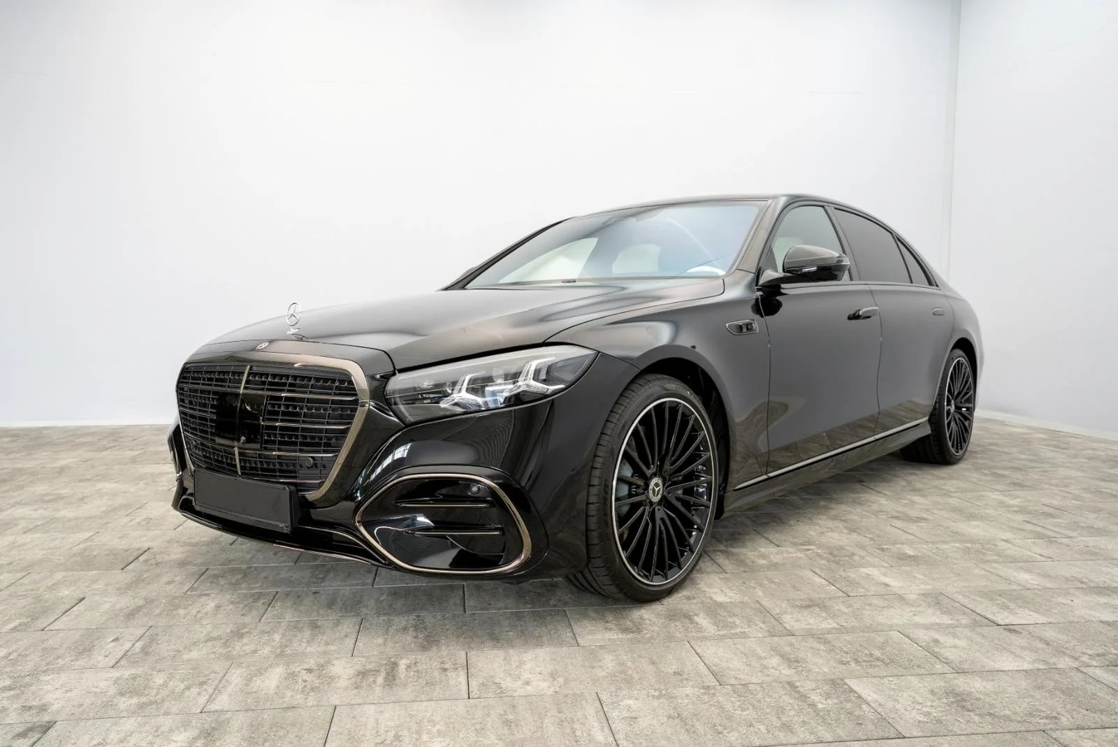 2026 Mercedes-Benz S 580 4MATIC Long, AMG Line, 5/30