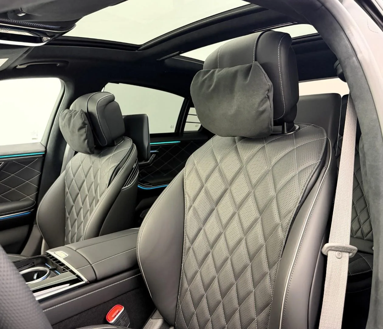 2026 Mercedes-Benz S 580 4MATIC Long, AMG Line, 3/30