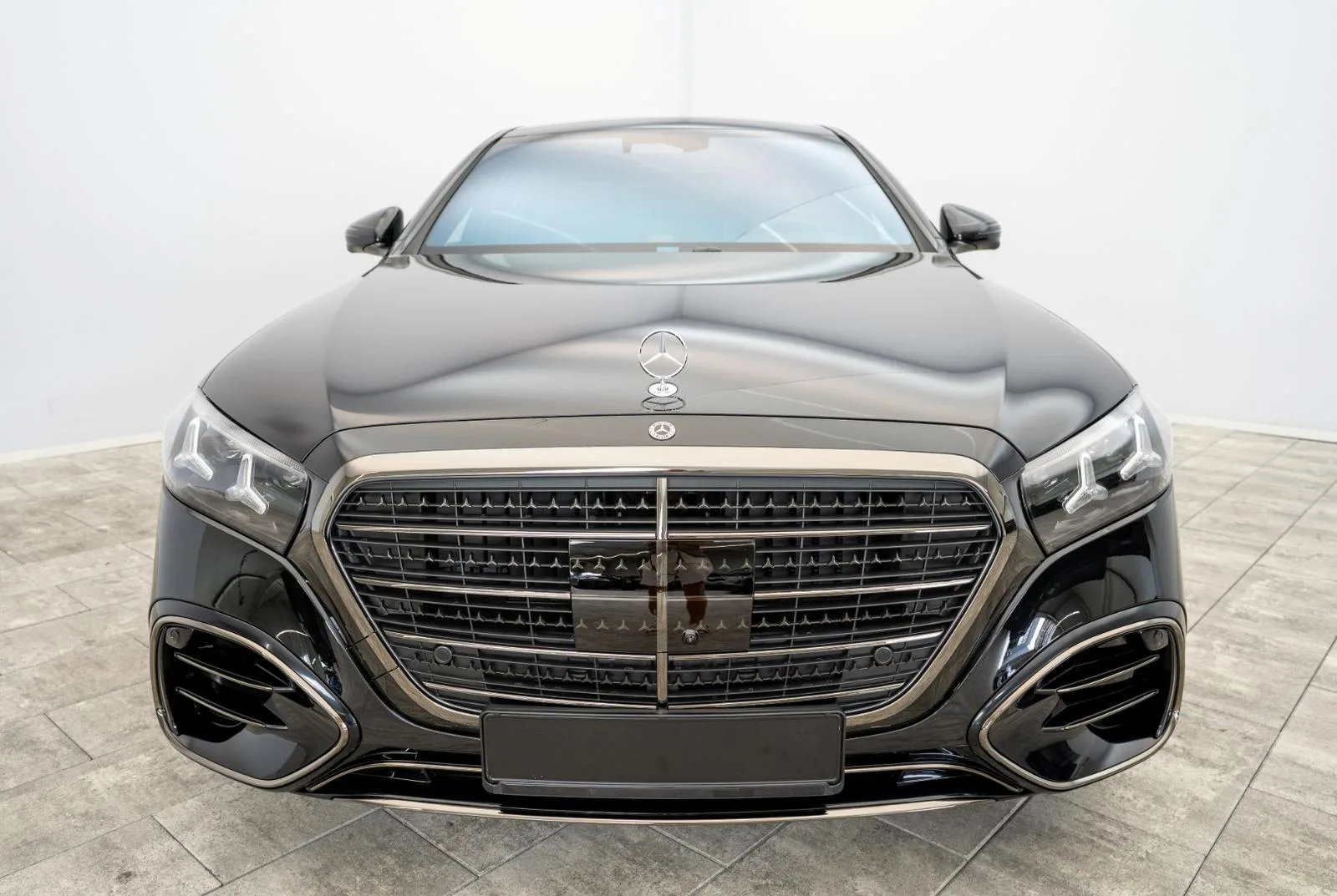 2026 Mercedes-Benz S 580 4MATIC Long, AMG Line, 8/30
