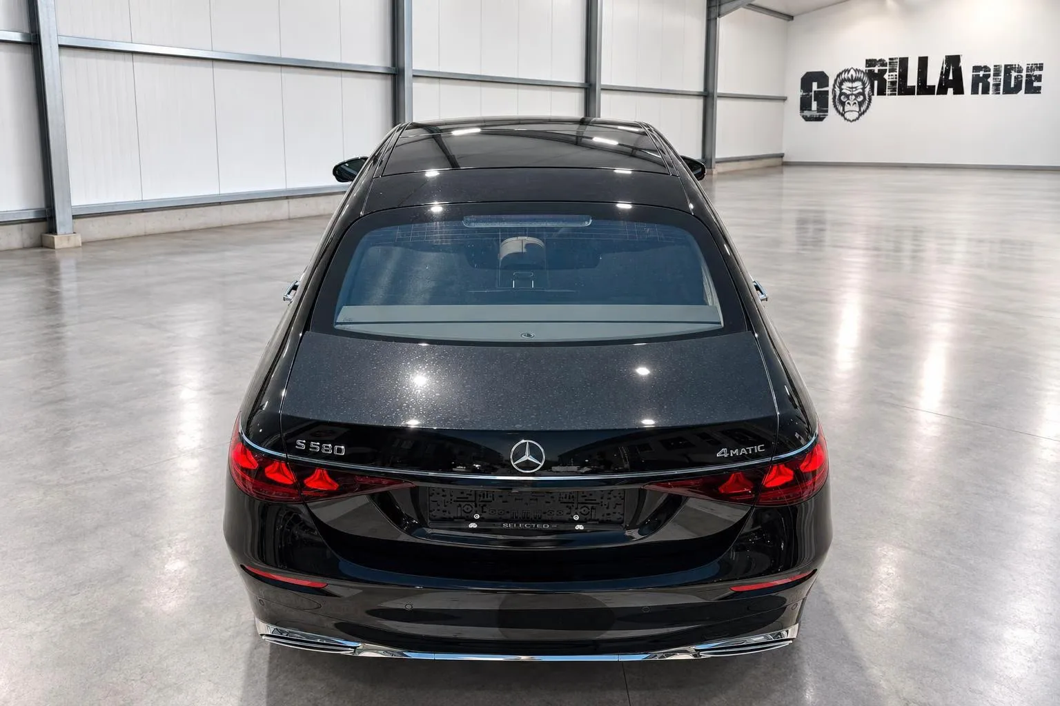 2026 Mercedes-Benz S 580 4MATIC Long, AMG Line, 3/8