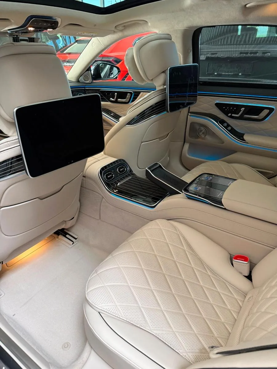 2026 Mercedes-Benz S 580 4MATIC Long, AMG Line, 6/8