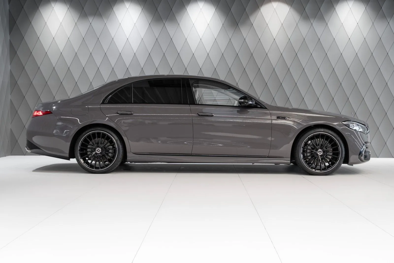 2026 Mercedes-Benz S 580, 3/29