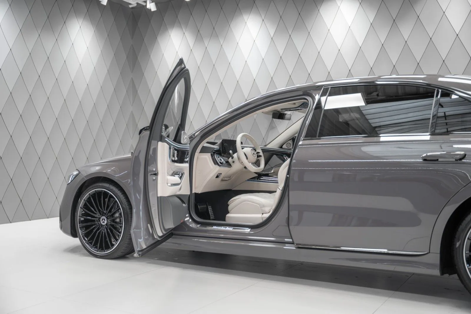 2026 Mercedes-Benz S 580, 10/29
