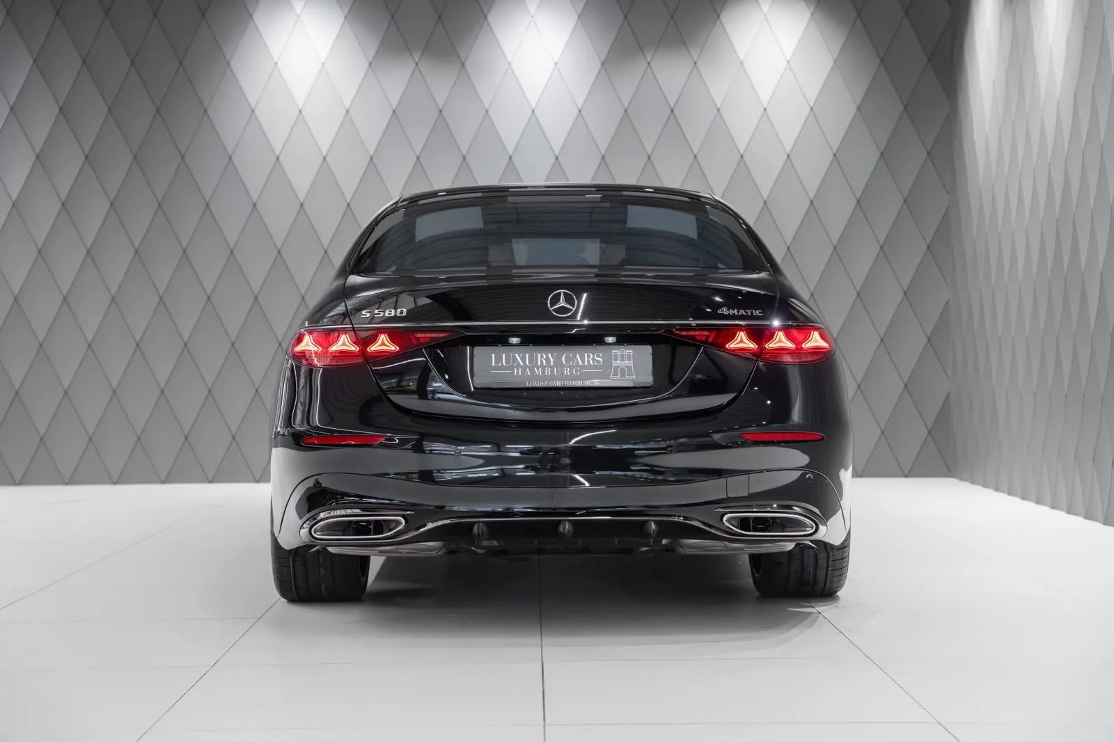 2026 Mercedes-Benz S 580, 6/18