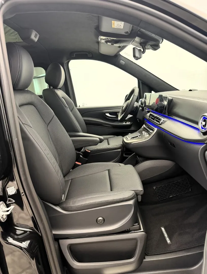 2026 Mercedes-Benz V 300 d 4MATIC Long, EXCLUSIVE AMG Line, 16/30