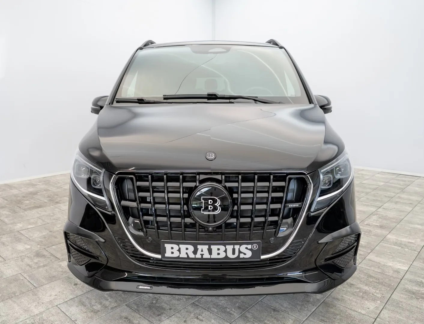 2026 Mercedes-Benz V 300 d 4MATIC Long, EXCLUSIVE BRABUS, 8/30