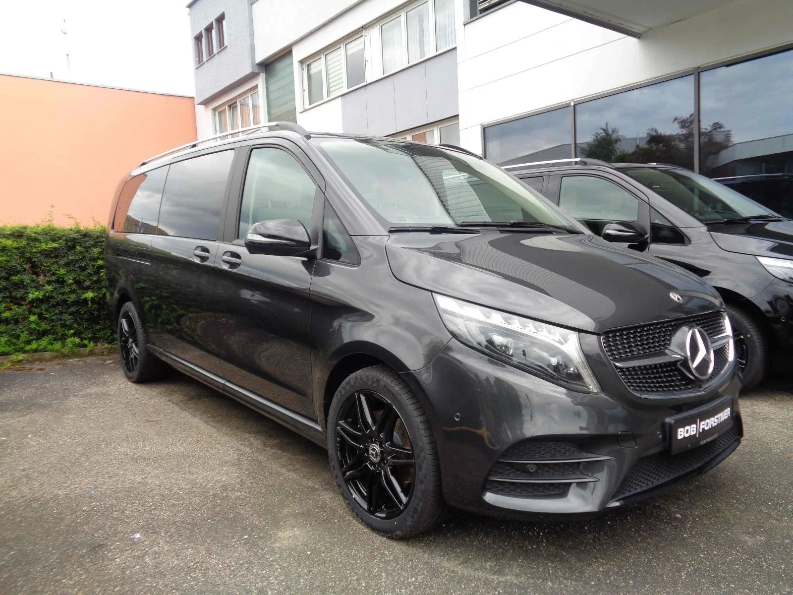 2026 Mercedes-Benz V 300 d 4MATIC, Avantgarde Edition, extra-long angeboten von einem Fachhändler in Stuttgart, Deutschland, Hauptfoto