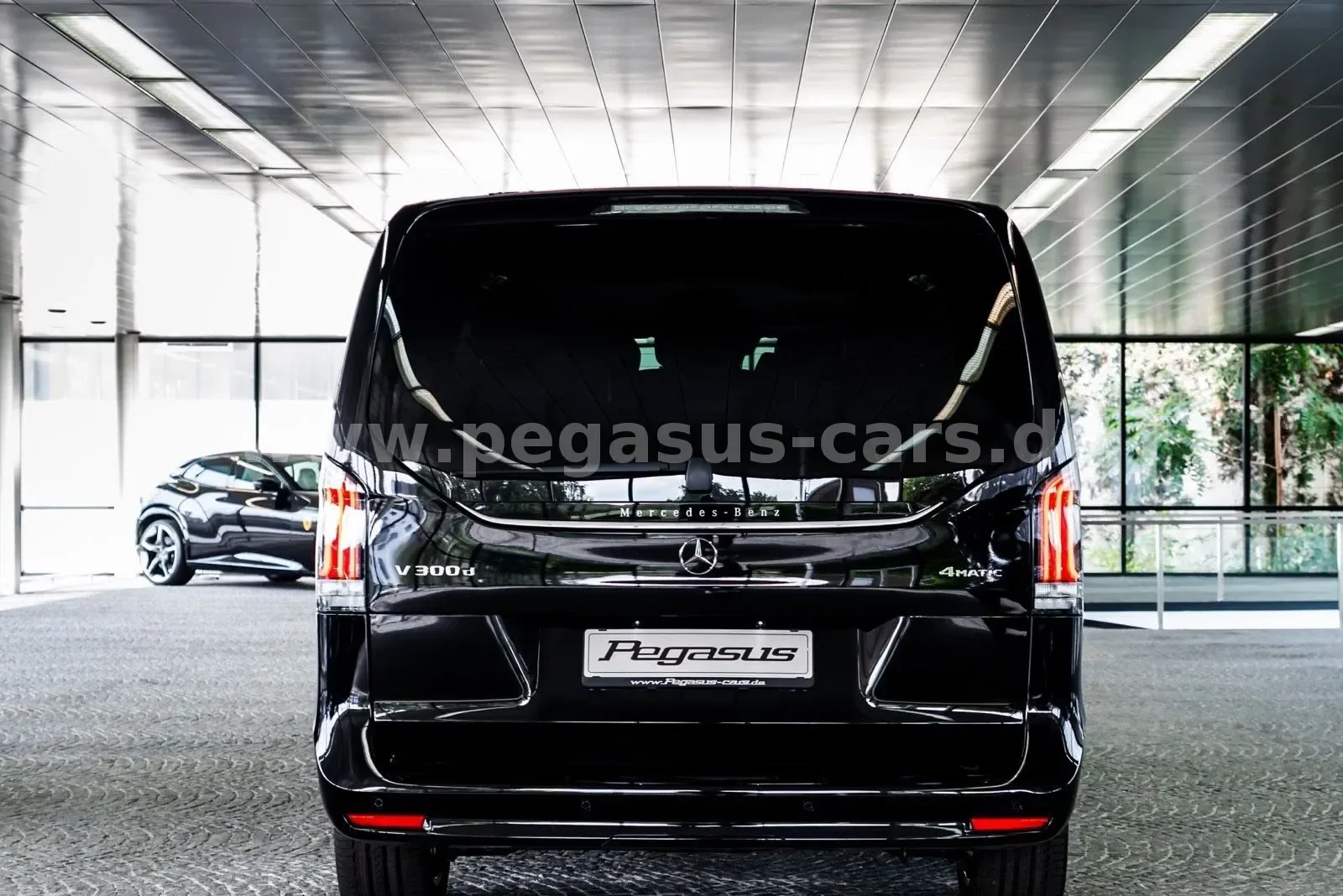 2026 Mercedes-Benz V 300 d 4MATIC, Exclusive, extra-long, 8/30