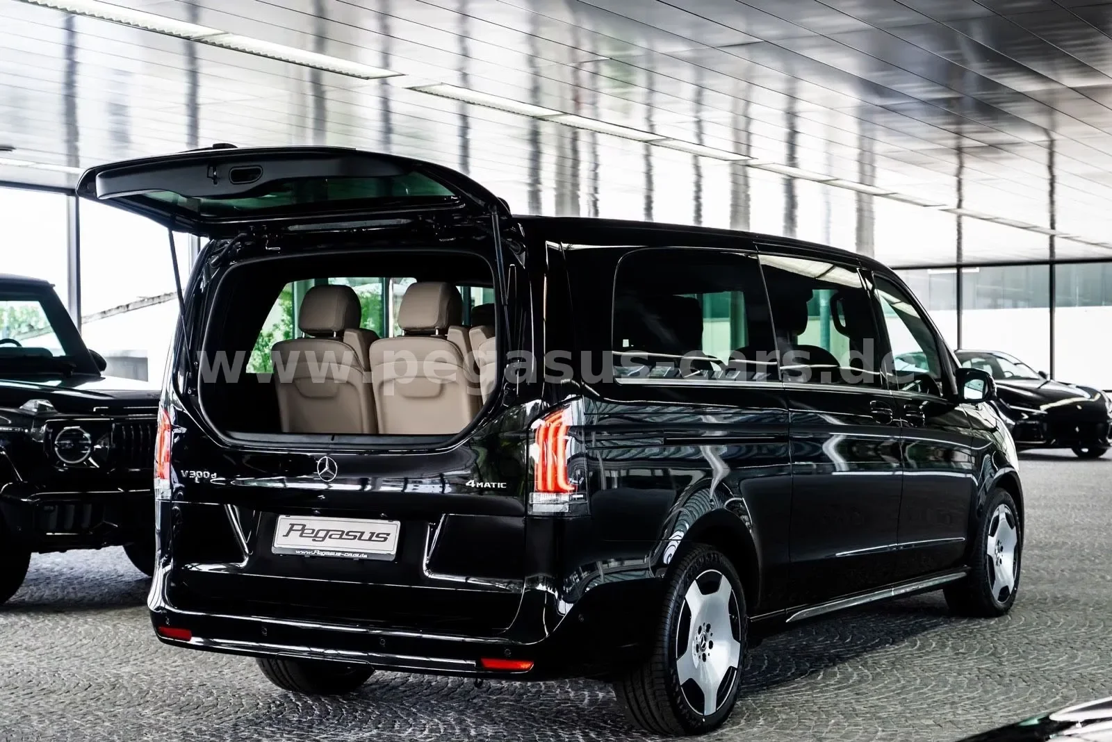 2026 Mercedes-Benz V 300 d 4MATIC, Exclusive, extra-long, 10/30