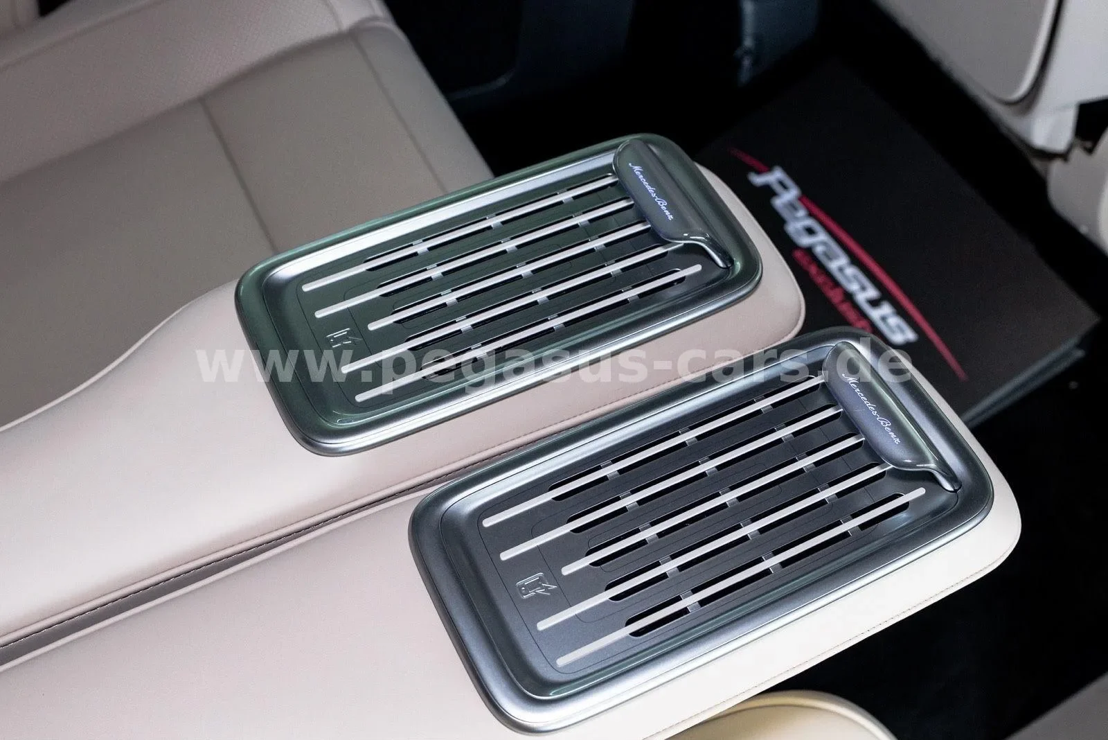 2026 Mercedes-Benz V 300 d 4MATIC, Exclusive, extra-long, 21/30