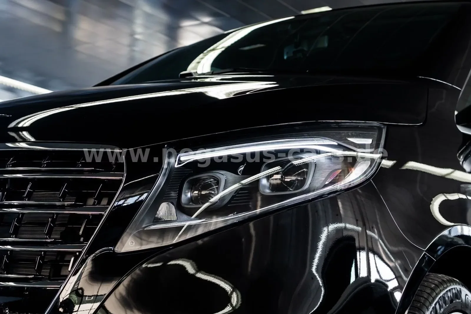 2026 Mercedes-Benz V 300 d 4MATIC, Exclusive, extra-long, 8/30