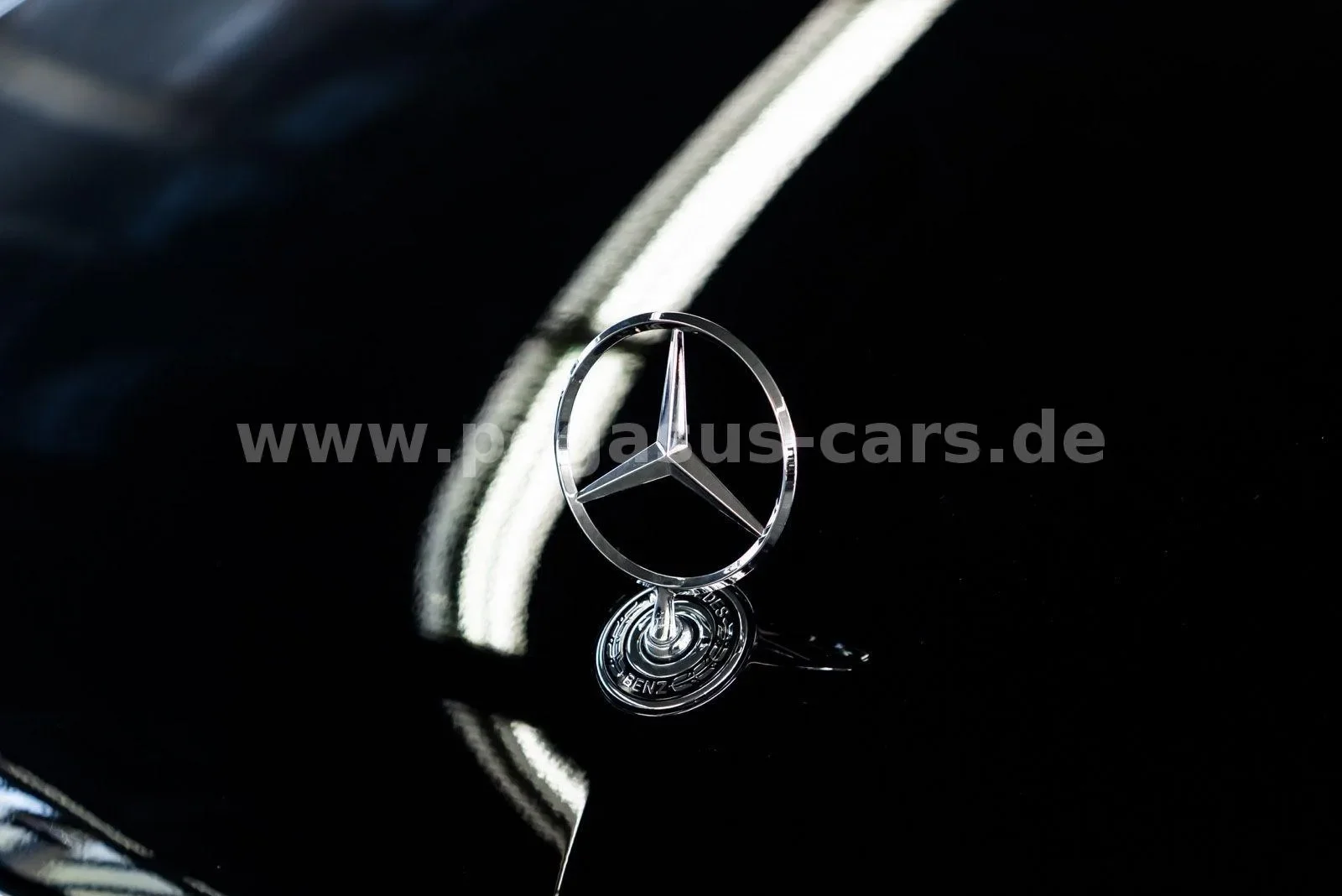 2026 Mercedes-Benz V 300 d 4MATIC, Exclusive, extra-long, 18/30