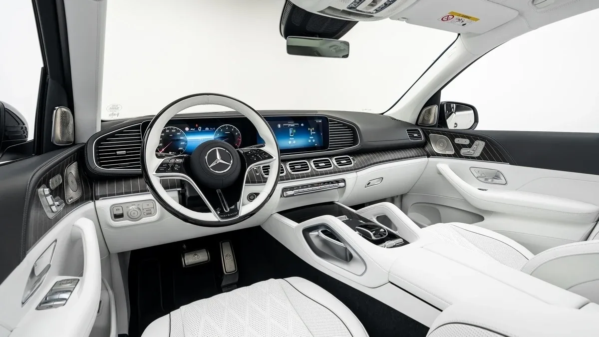 2026 Mercedes-Maybach GLS 600 offered by a specialist dealer in Dubai, United Arab Emirates, photo 12 of 25