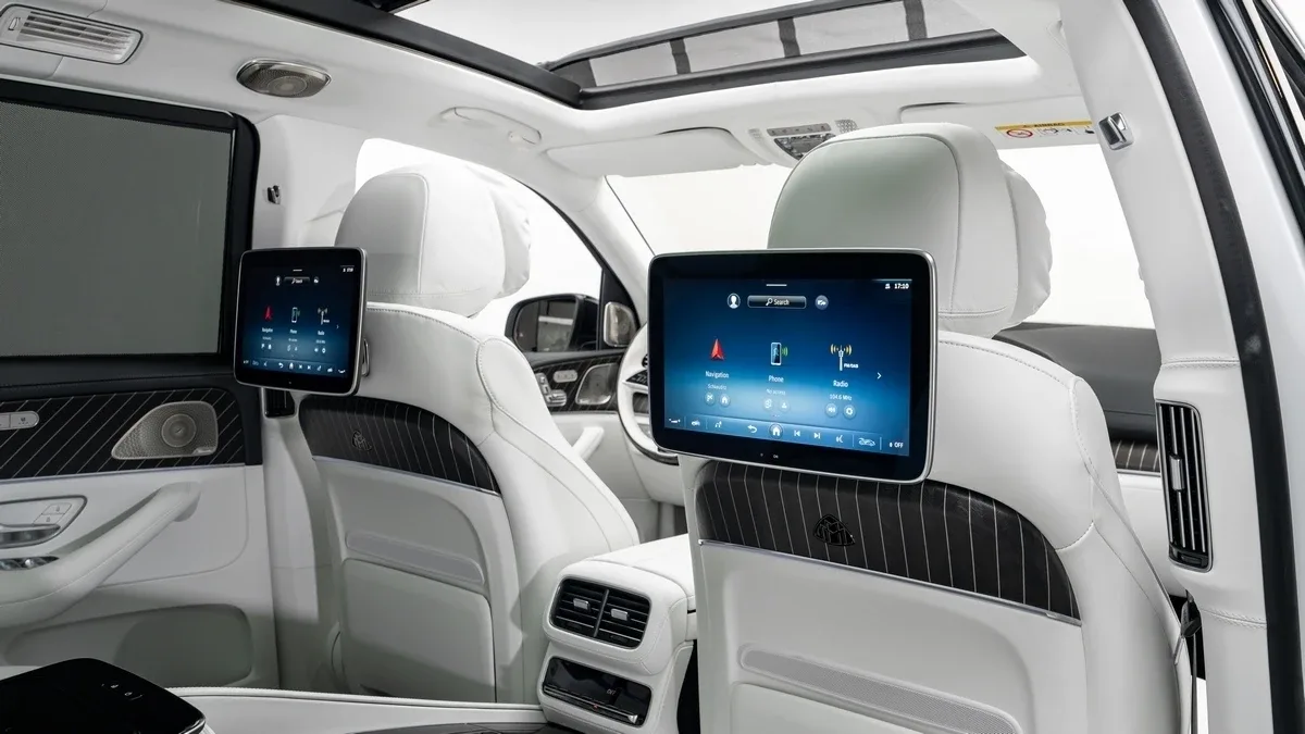 2026 Mercedes-Maybach GLS 600 offered by a specialist dealer in Dubai, United Arab Emirates, photo 23 of 25