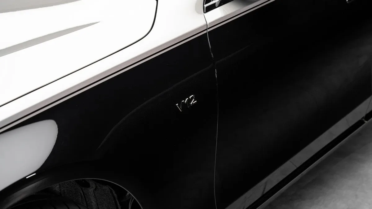 2026 Mercedes-Maybach S 680 proposée par un concessionnaire spécialisé à Dubai, Émirats arabes unis, photo 9 sur 25