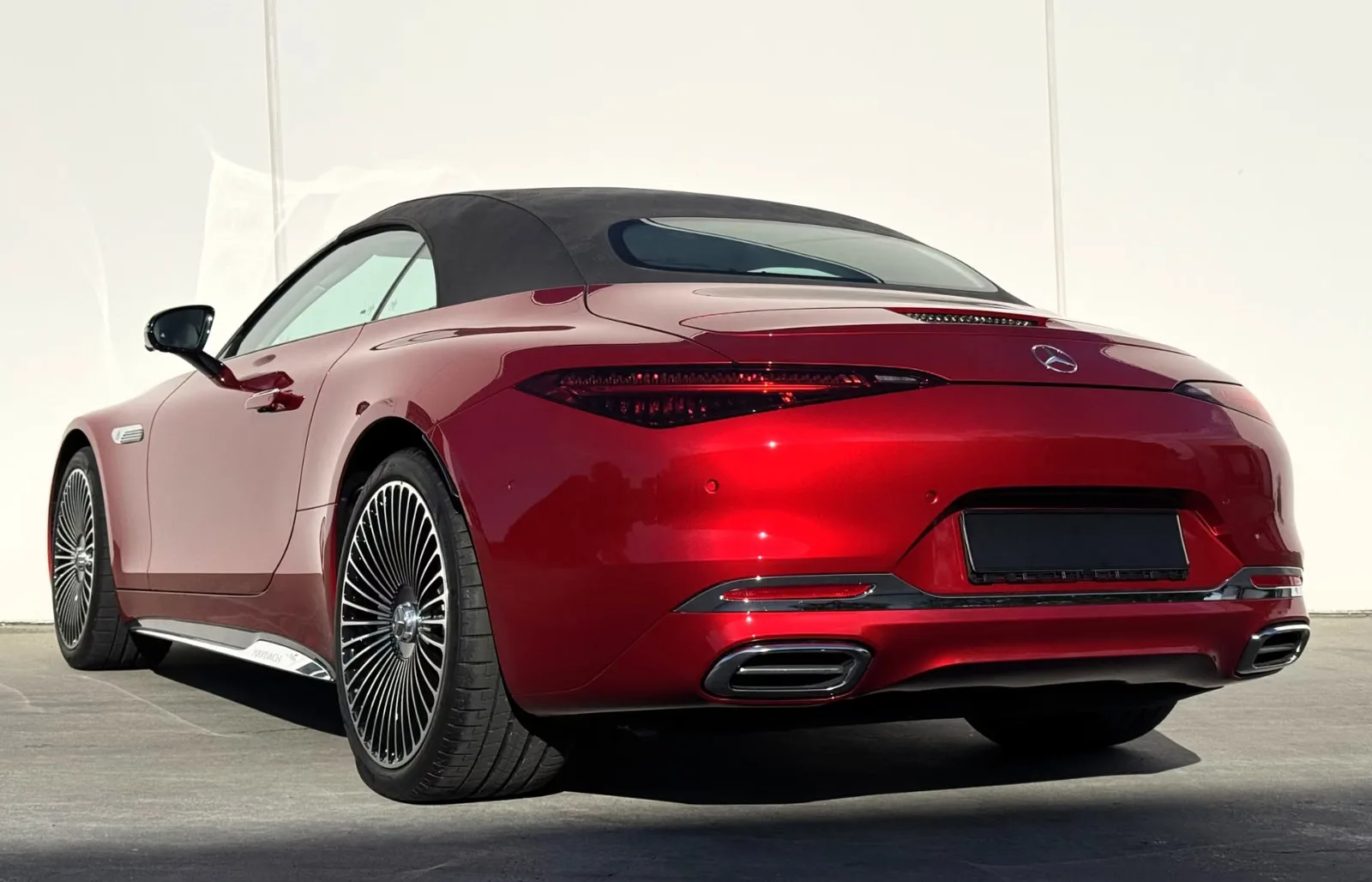 2026 Mercedes-Maybach SL 680 Monogram Series, 21/22