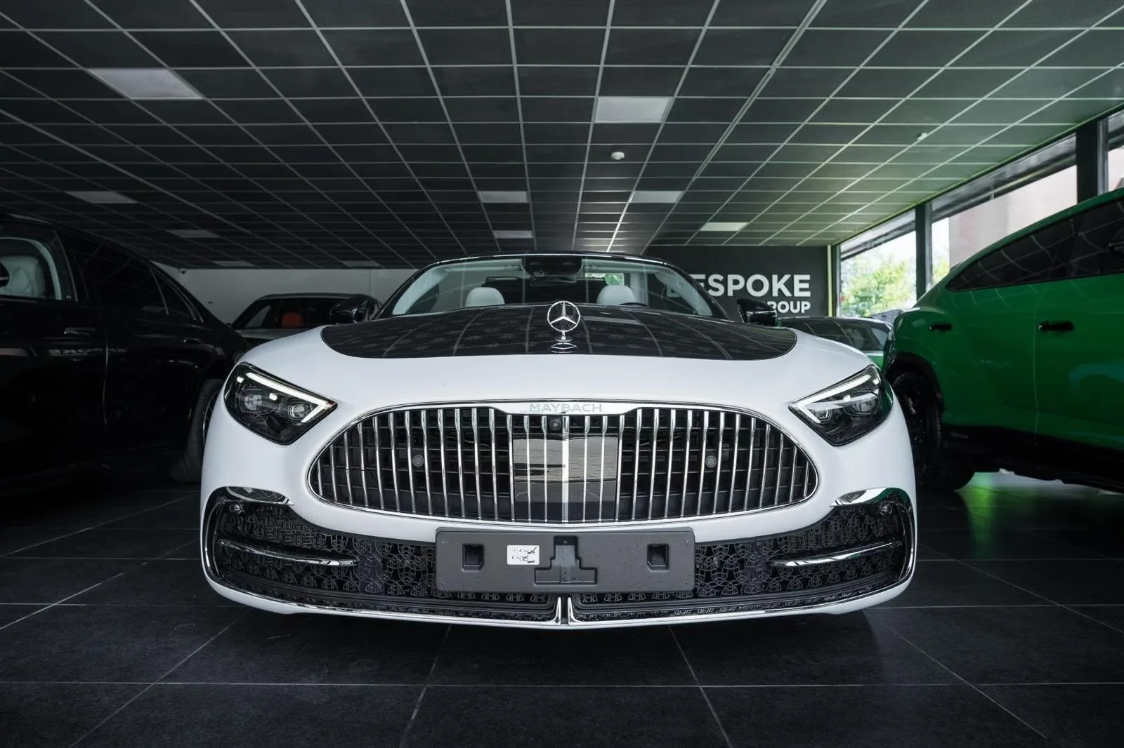 2026 Mercedes-Maybach SL 680 Monogram Series, 2/27