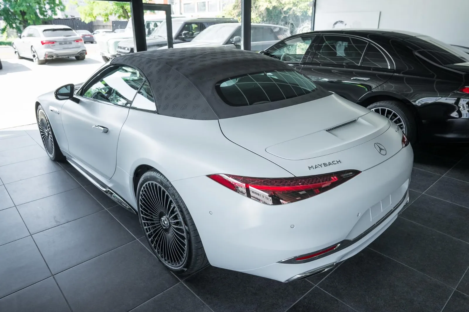 2026 Mercedes-Maybach SL 680 Monogram Series, 5/27