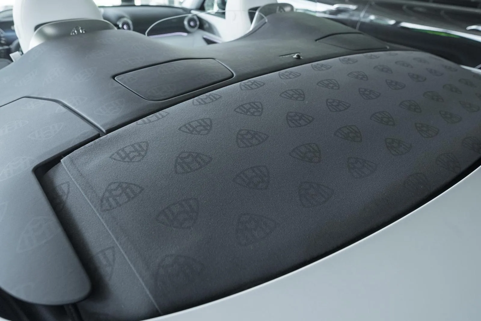 2026 Mercedes-Maybach SL 680 Monogram Series, 13/27