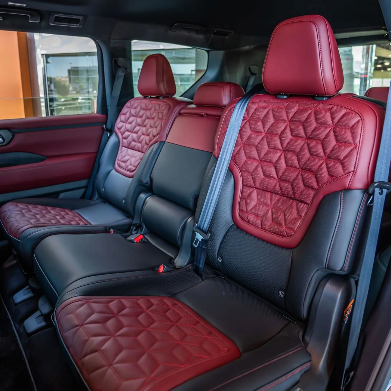 2026 Nissan Patrol Le Platinum City offered by a specialist dealer in Dubai, United Arab Emirates, photo 12 of 18