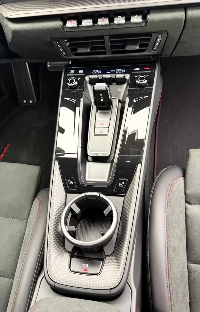 2026 Porsche 911 Carrera GTS, 14/27