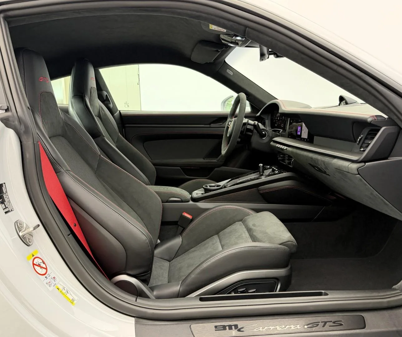 2026 Porsche 911 Carrera GTS, 19/27