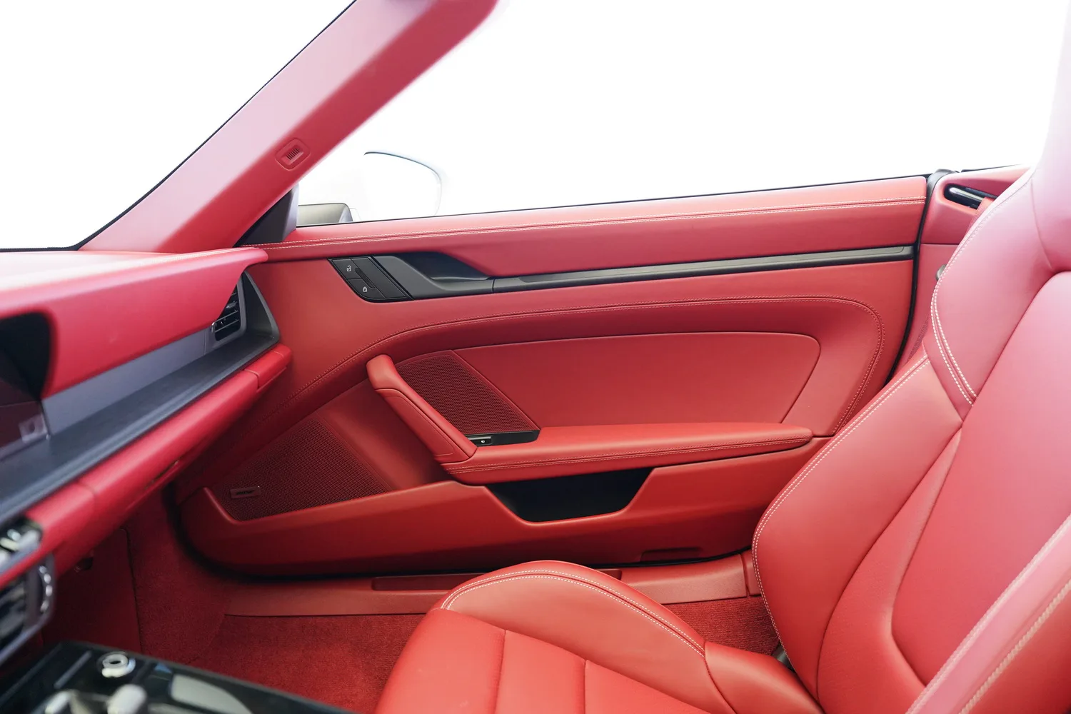 2026 Porsche 911 Carrera GTS Cabriolet, 9/15