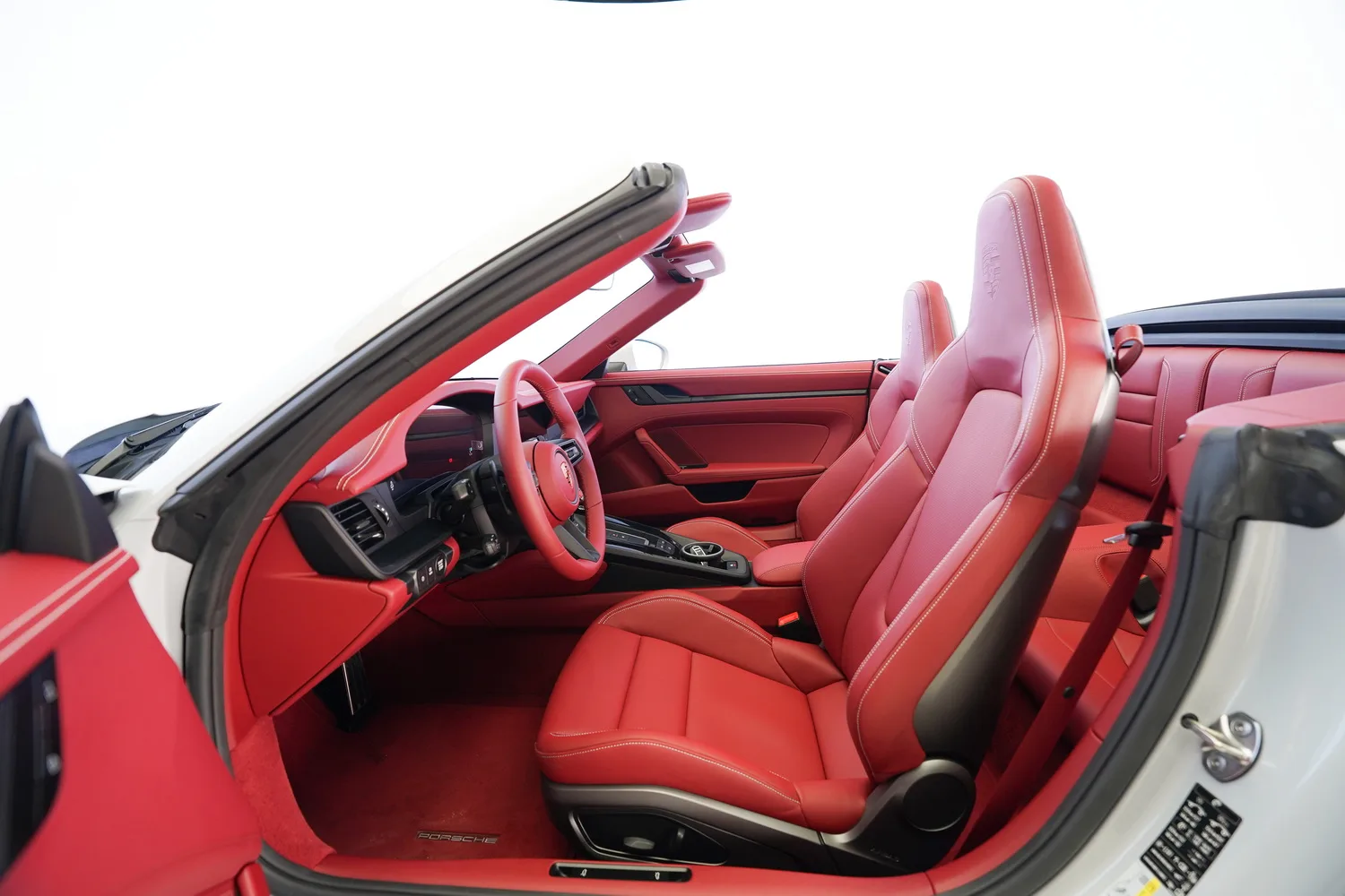 2026 Porsche 911 Carrera GTS Cabriolet, 10/15