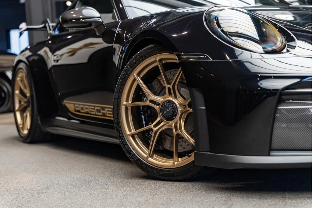 2026 Porsche 911 GT3 Weissach, 12/30