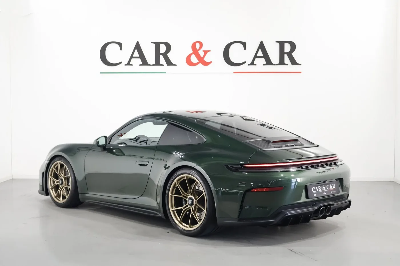 2026 Porsche 911 GT3 Touring angeboten von einem Supersportwagenhändler in Zibido San Giacomo, Italien, Foto 2 von 25