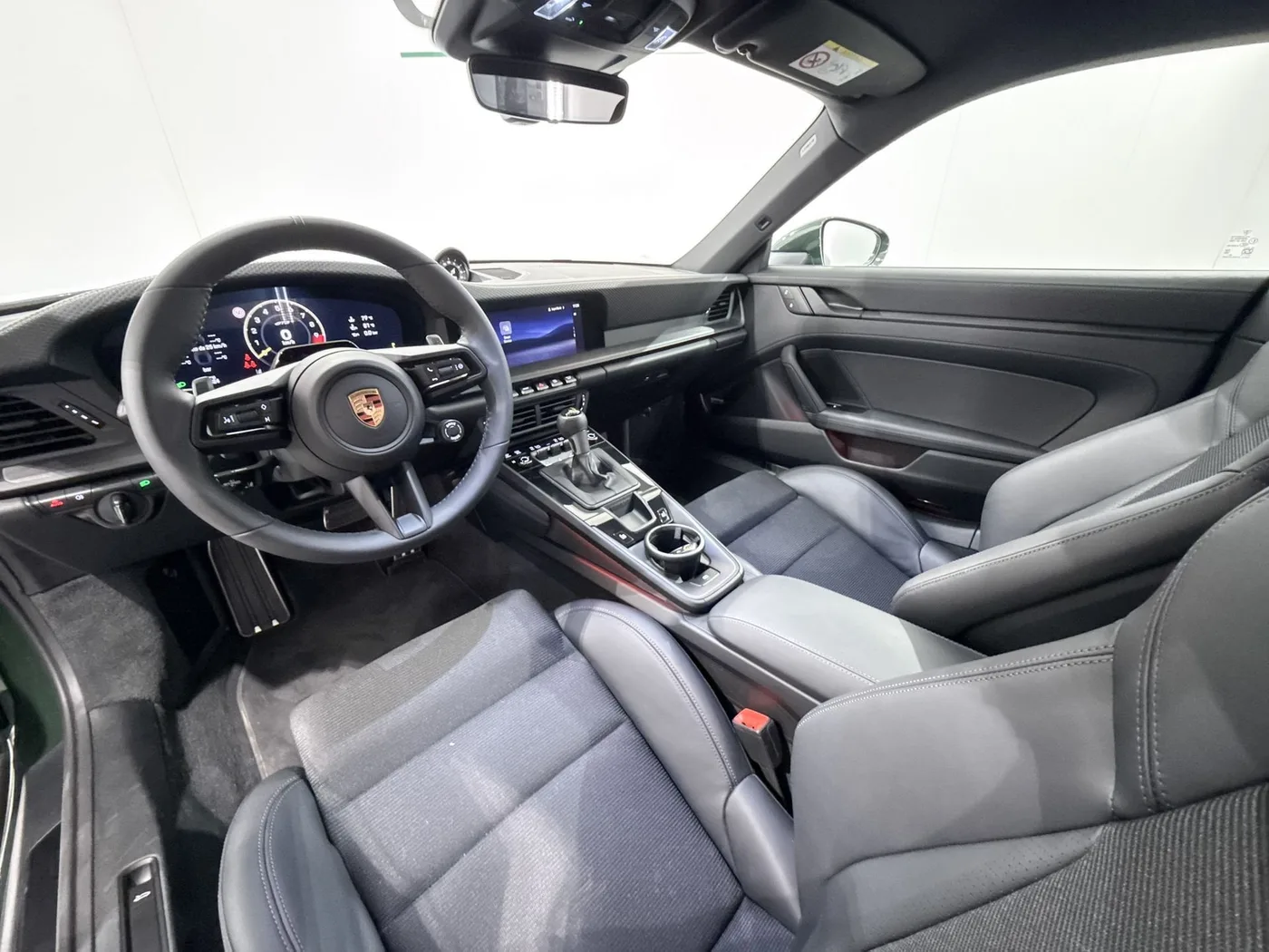 2026 Porsche 911 GT3 Touring angeboten von einem Supersportwagenhändler in Zibido San Giacomo, Italien, Foto 21 von 25