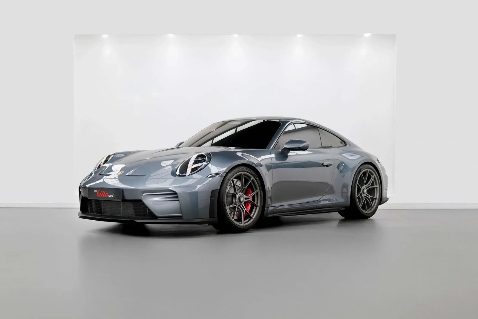 2026 Porsche 911 GT3 Touring, 7/16