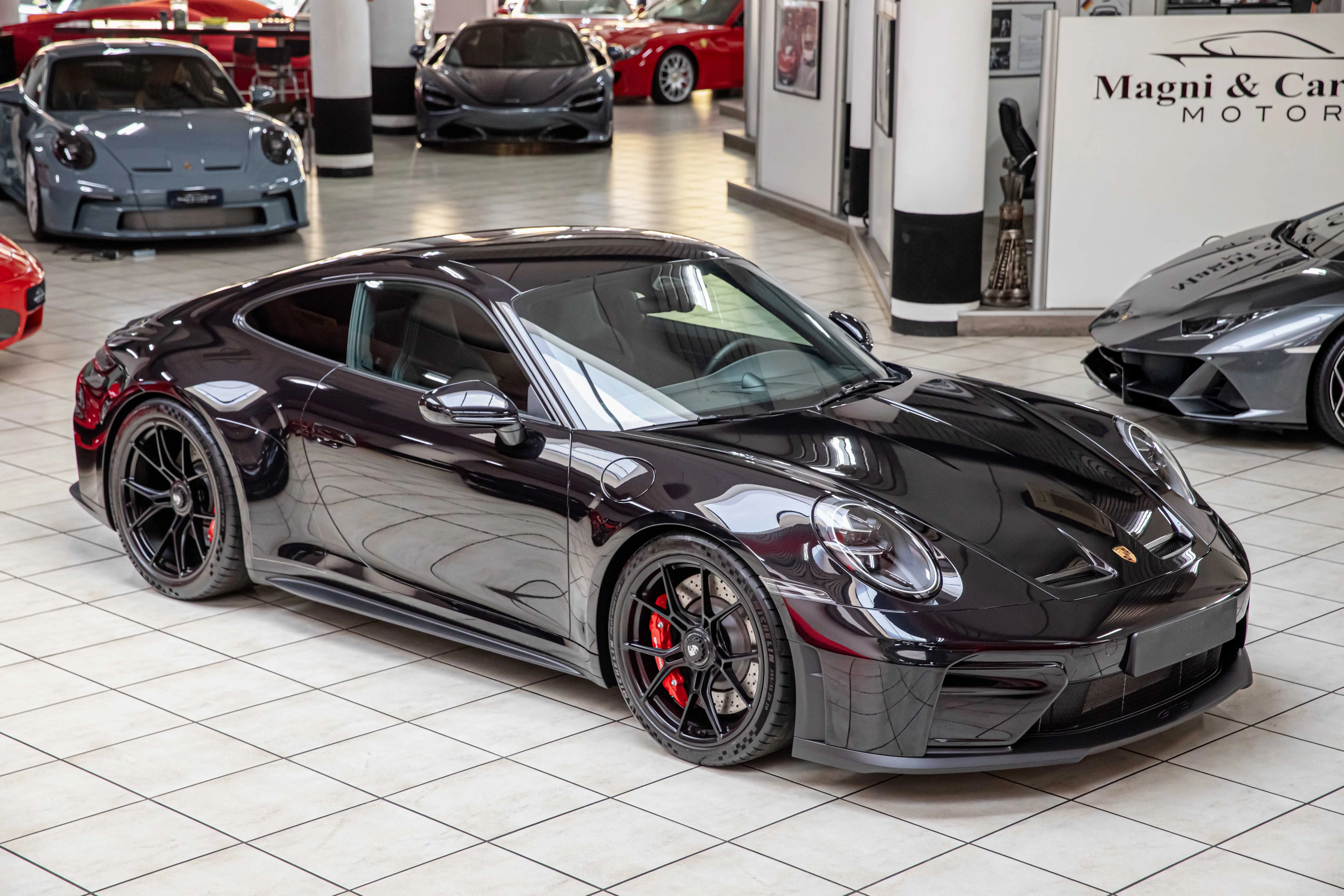 2026 Porsche 911 GT3 Touring, 3/30