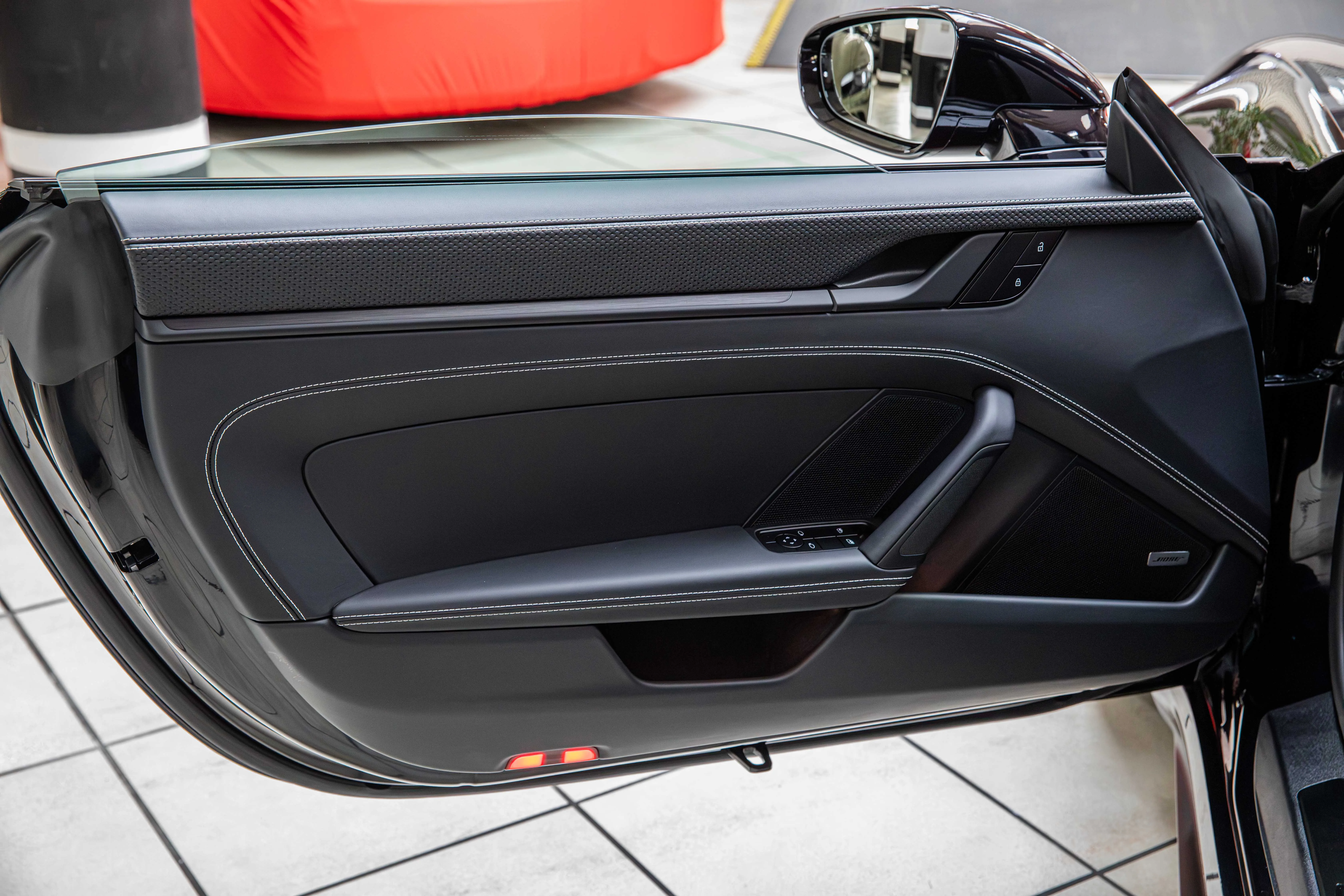 2026 Porsche 911 GT3 Touring, 13/30