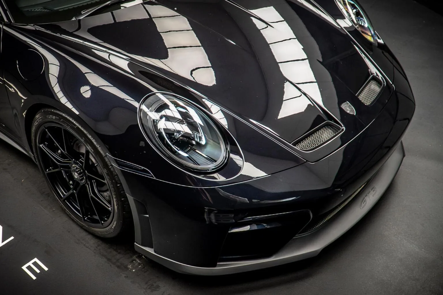 2026 Porsche 911 GT3 Touring, 10/30