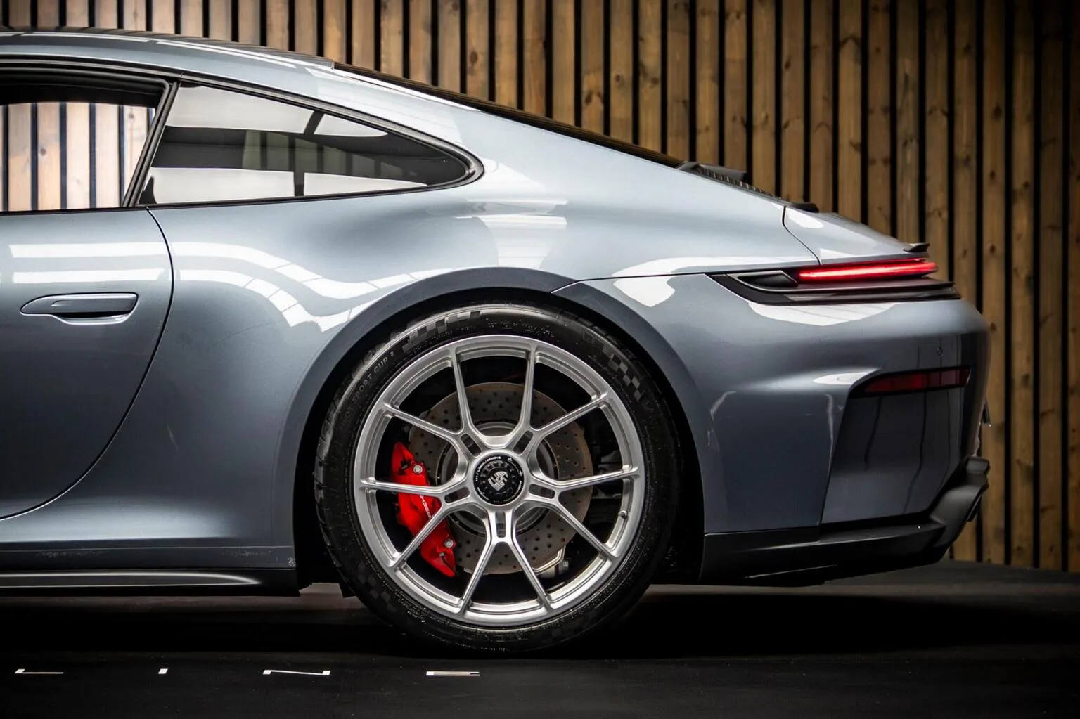 2026 Porsche 911 GT3 Touring, 17/30