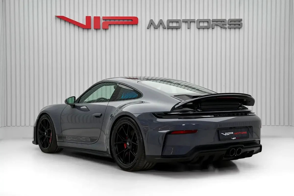 2026 Porsche 911 GT3 Touring, 6/10
