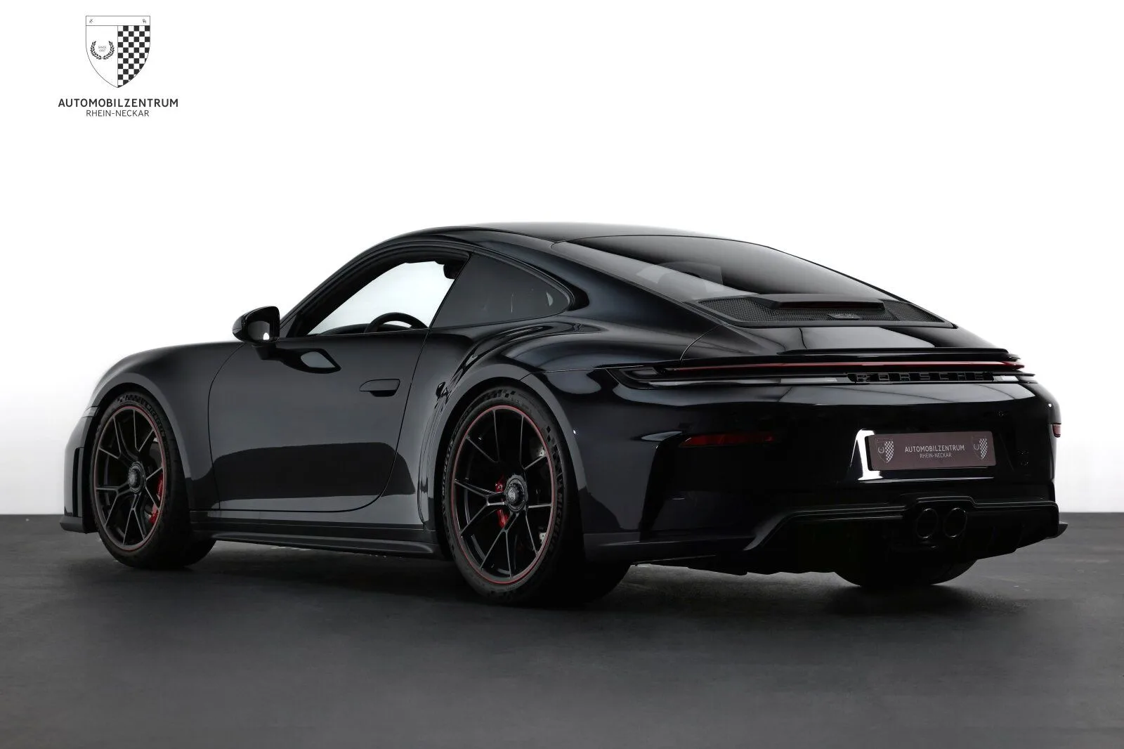 2026 Porsche 911 GT3 Touring, 5/15
