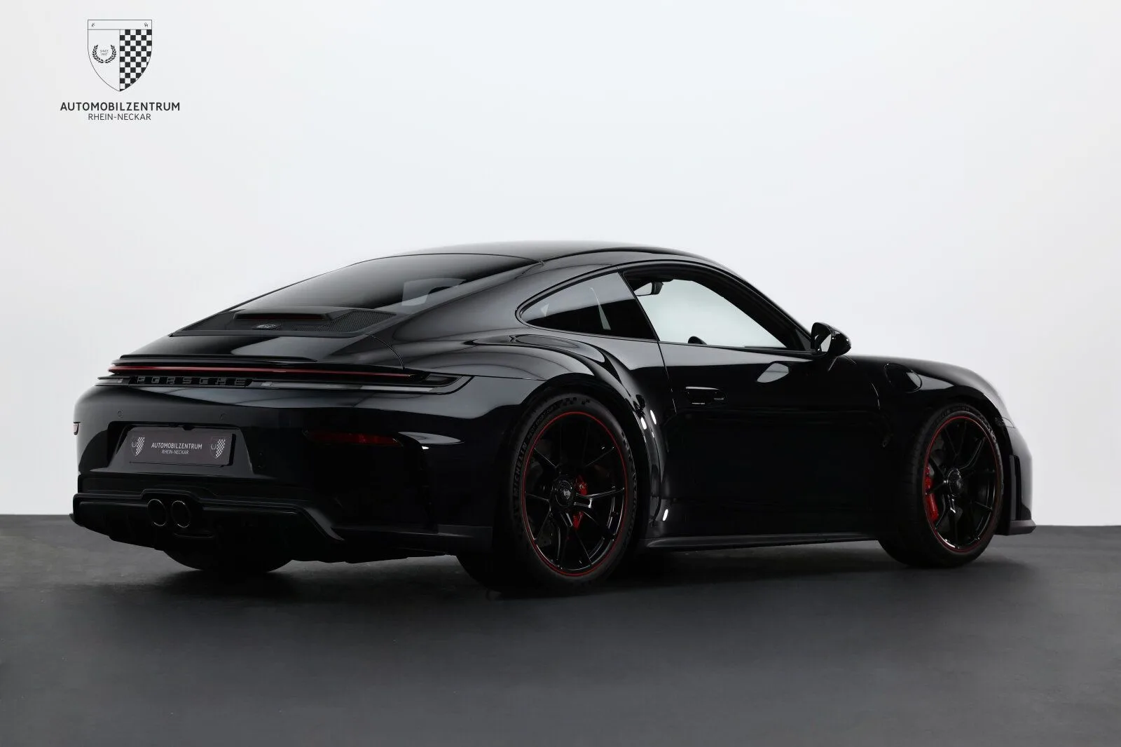 2026 Porsche 911 GT3 Touring, 7/15